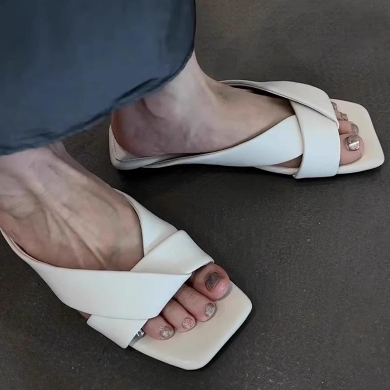 Sheepskin Version~ 2025 New Summer Wear French Skirt Cross with Cool Slippers Women's Flat Bottom Open-toed Lazy Half Drag