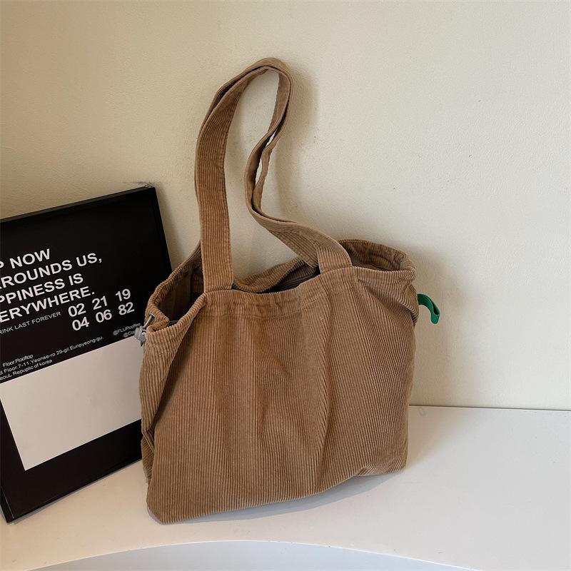 Large Capacity Tote Bag Women's Retro Velvet Shoulder Bag Tide Commuter Handbag Korean Version Corduroy Bundle Shopping Bag