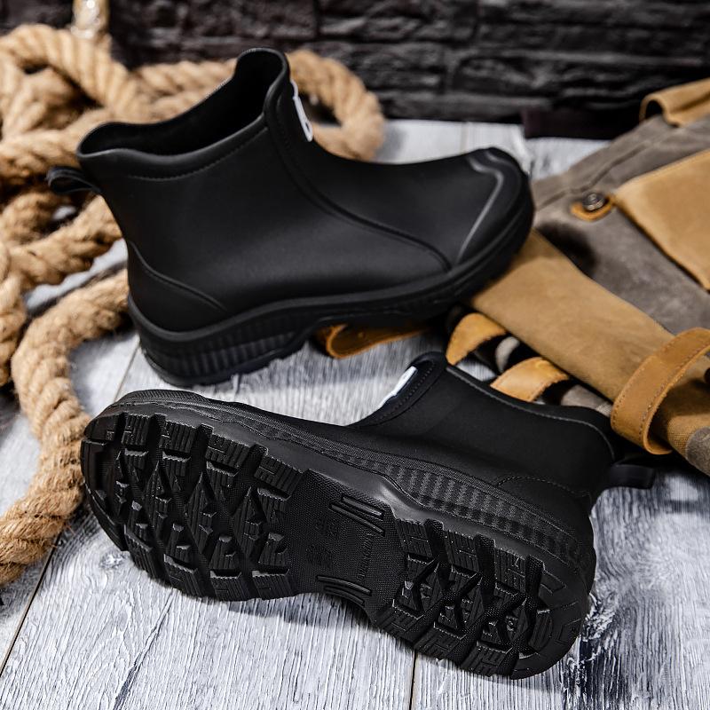 

Men s rain shoes outdoor non-slip rubber shoes wear-resistant short waterproof shoes rain boots men s short water boots four seasons 39 чорний