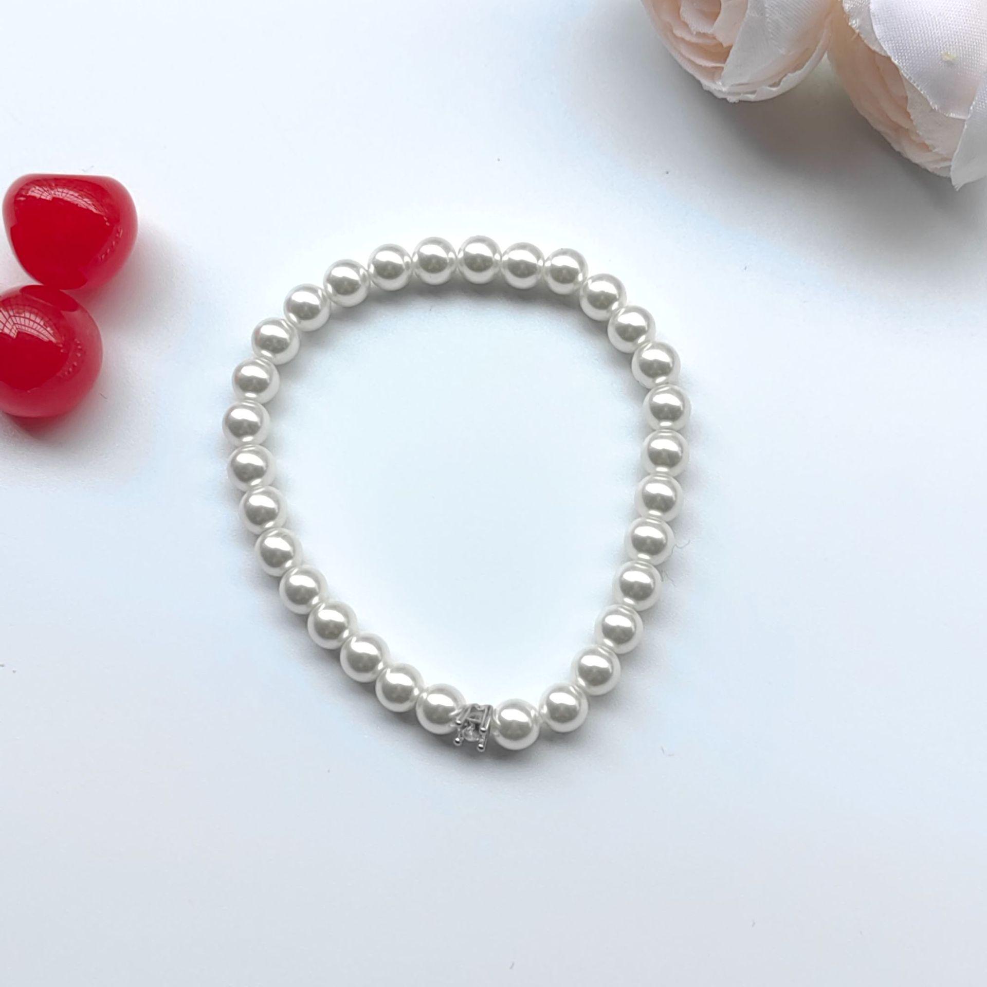 14K Gold Pearl & Cubic Zirconia Heart Bracelet - Unique, Stylish, and Fade-Resistant