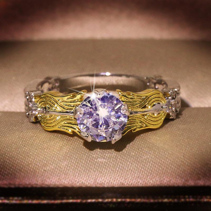 

Кольцо «Королевское сердце» с двухцветным цирконом No. 10