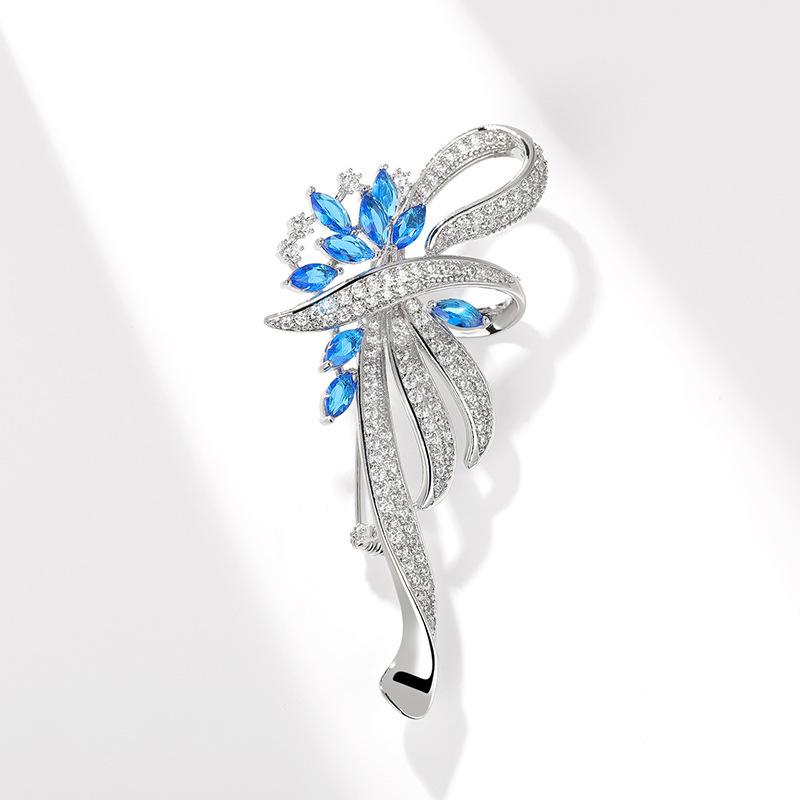 Bo Xin Yun High-End Zirconia Star Flower Brooch: Elegant Light Luxury Corsage for Coats.