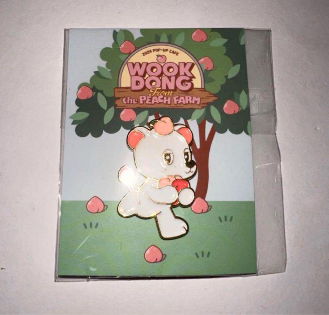 

[Б/У] Ли Дон Ук Металлический значок Пин-значок Эксклюзивный поп-ап в Корее Ук Дон