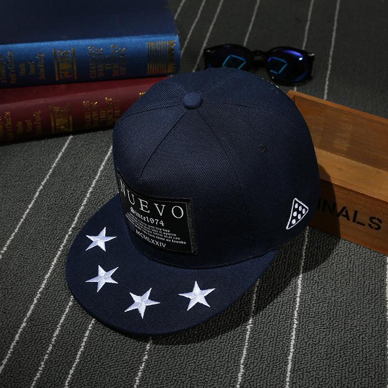 

Four small five-pointed star flat-brimmed baseball caps for men and women, casual hip-hop caps for outdoor sports events Adjustable темно-синього кольору