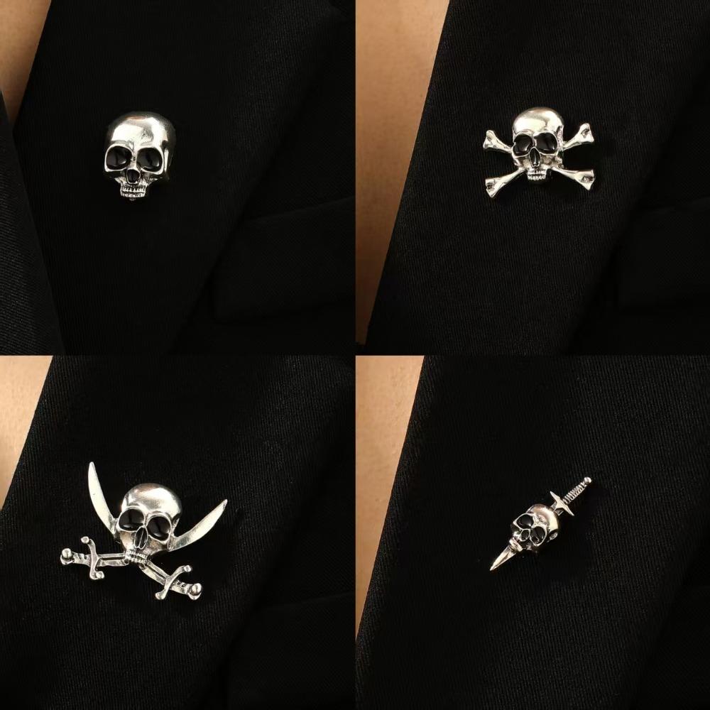 Dark Gothic Full of Black Rhinestone Spider Broochs for Men Women Halloween Retro Punk Skull Pin Personality Decorative Jewelry
