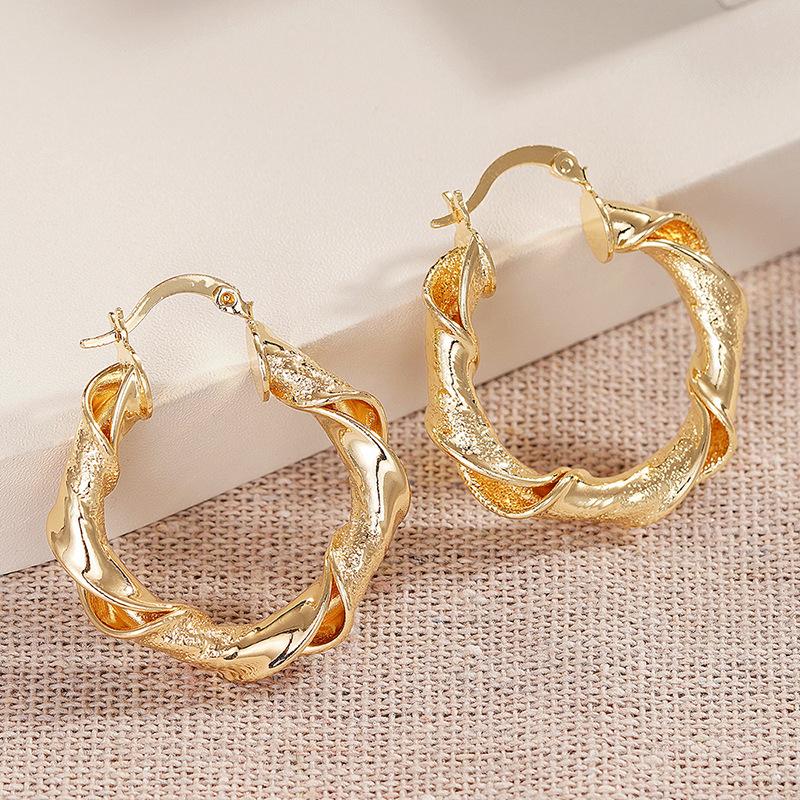 1 Pair, Stylish, High-end Design, Irregular Shape Earrings