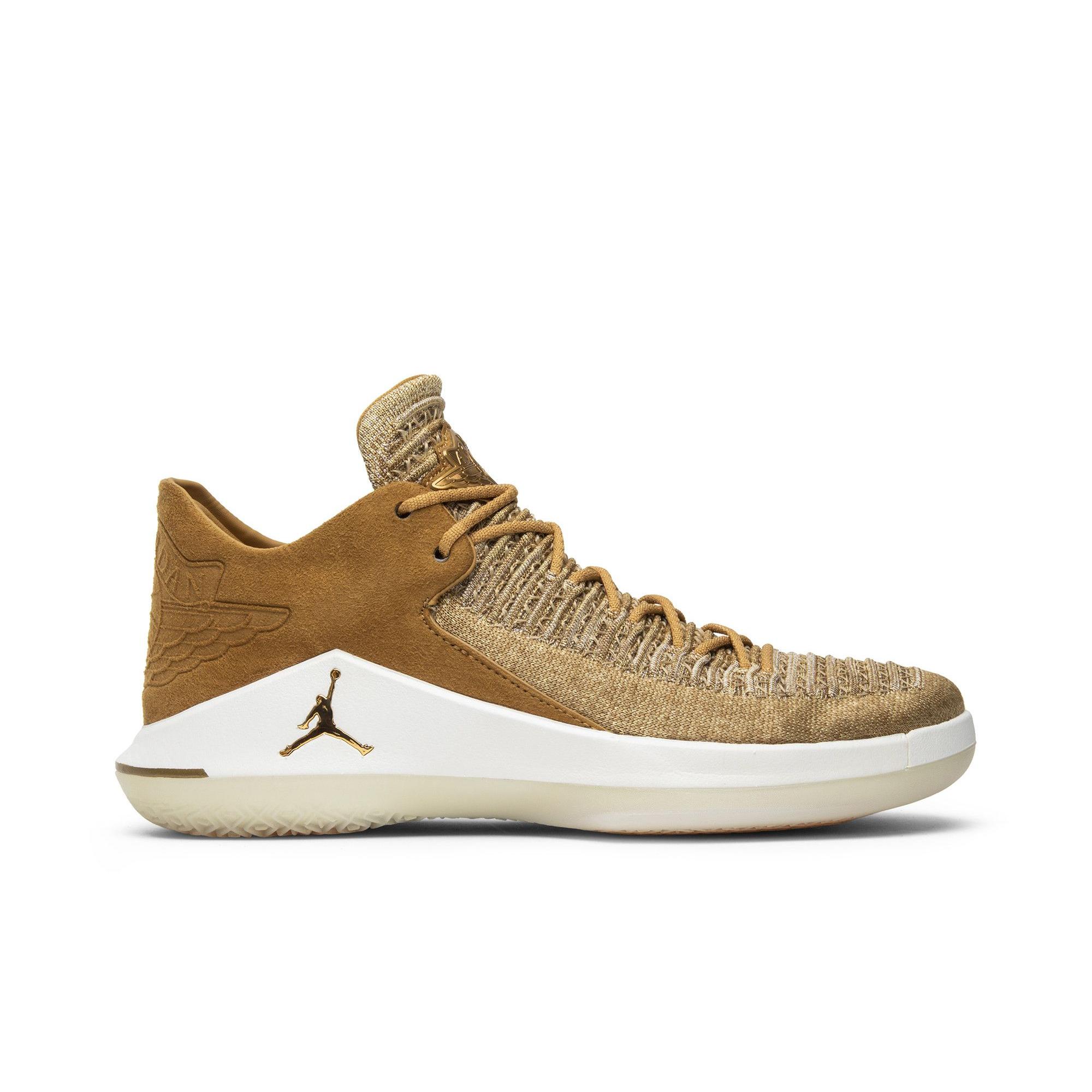 Air Jordan 32 Low `Golden Harvest`