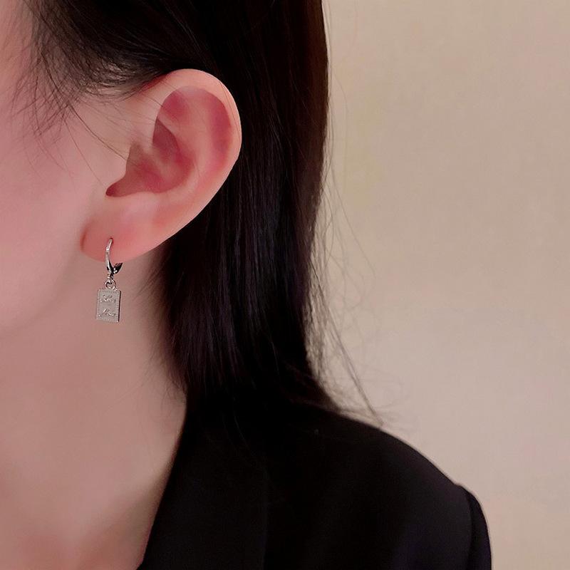 6Pcs Y2K Black Heart Earrings Set For Women Girl Vintage Aesthetic Studs Trendy Jewelry Accessories