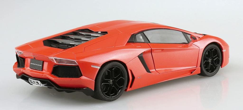Aoshima Bunka Kyozai Model Series 2011 Lamborghini Aventador Orange Pearl Plastic Model (AOSHIMA) 1/24 Pre-painted Pre-painted 01-A