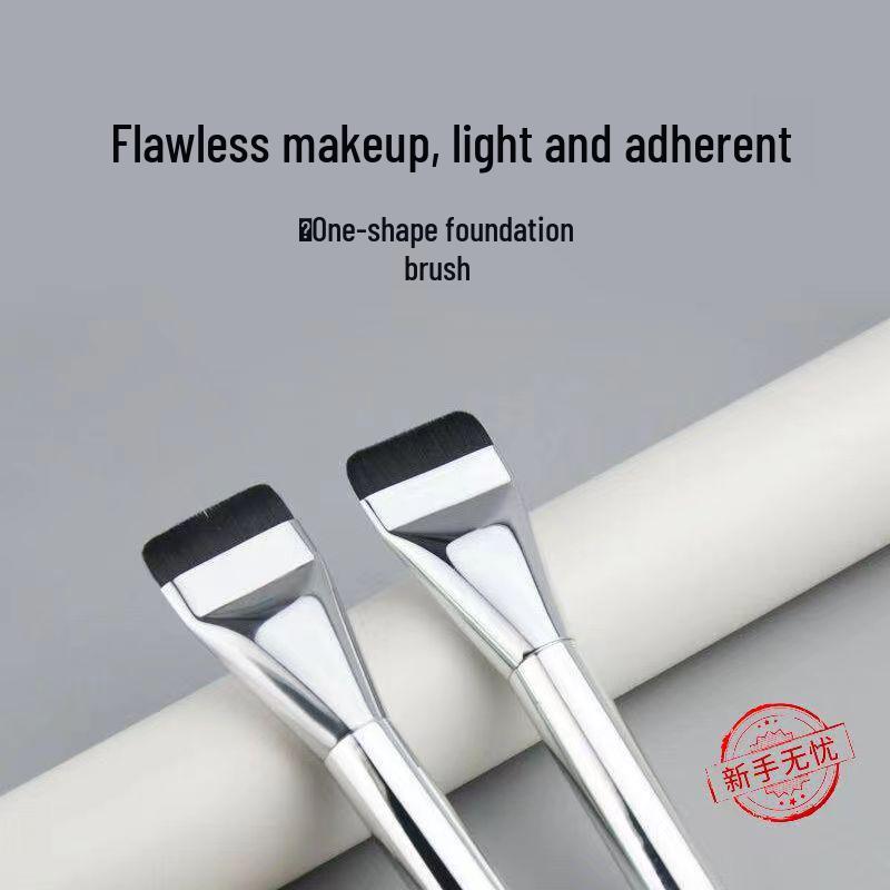 Flat Head Foundation Brush: Precision Makeup Tool for Liquid or Mask Application