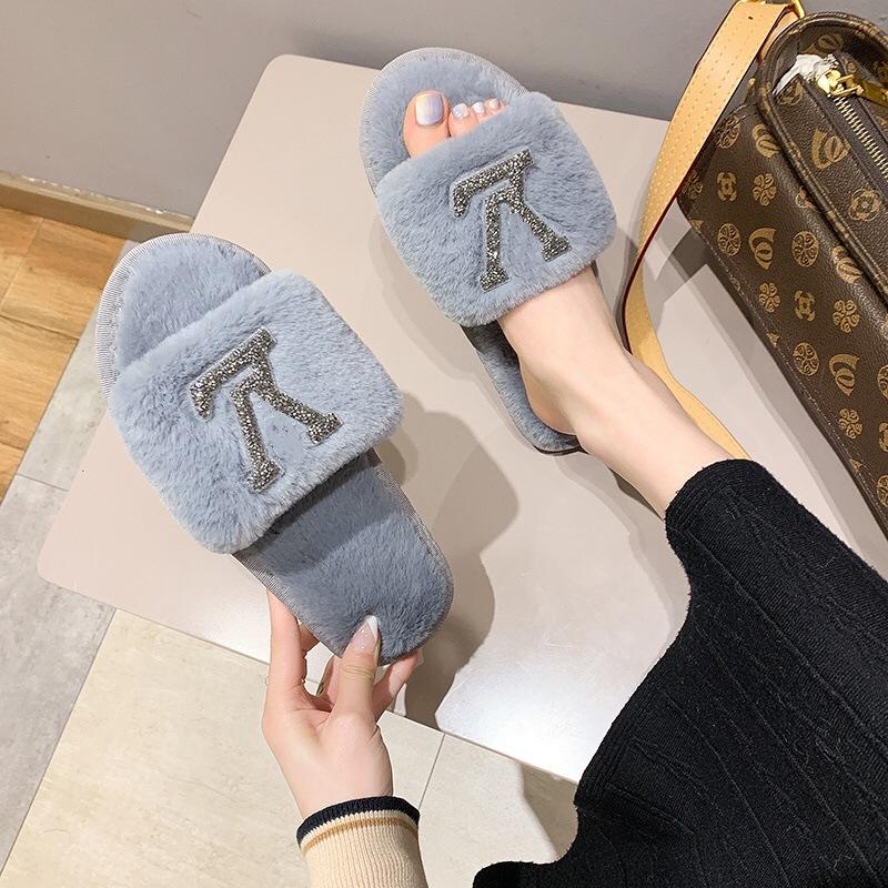 Large Size Fluffy Slippers Autumn and Winter New Home Flat Bottom Warm One-word Slippers Fashion Cotton Slippers