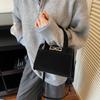 2026 Retro Frosted Textured Handbag: Versatile Women's Shoulder & Crossbody Bag