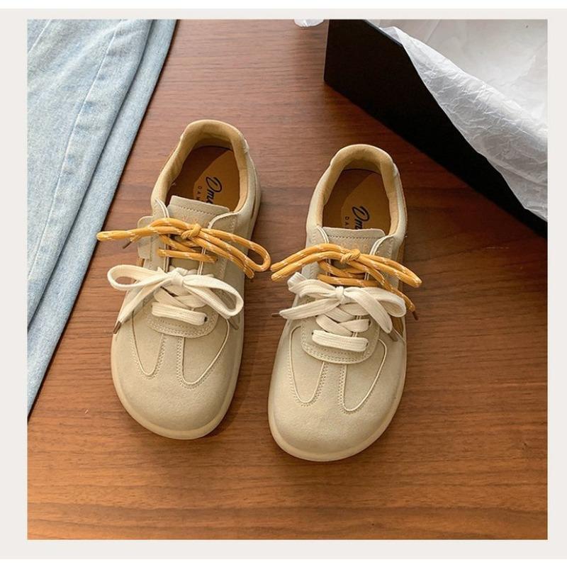 

Ретро женские осенние новые спортивные повседневные универсальные легкие кожаные кеды модная обувь 40