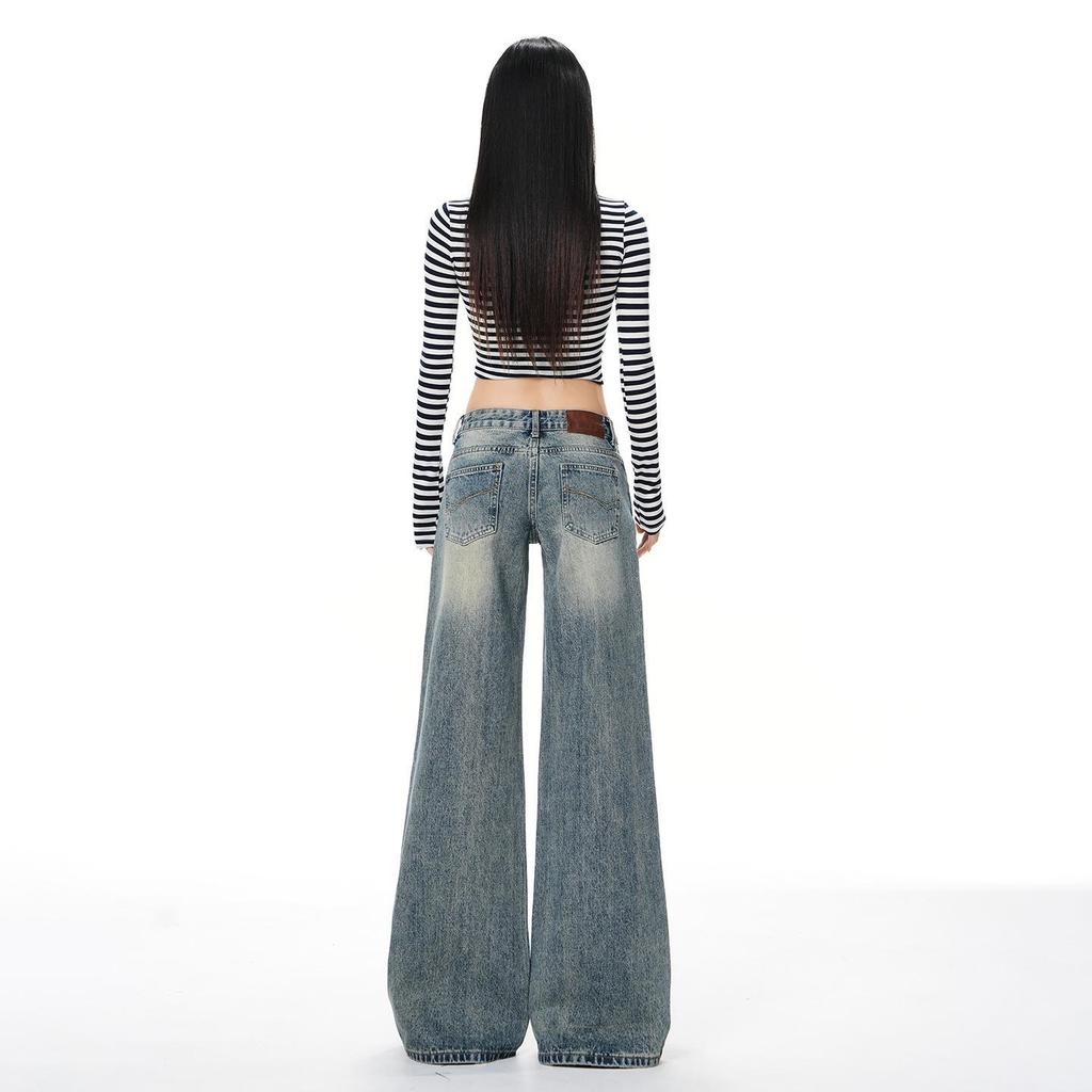 Low-rise, slimming, loose, wide-leg, slightly flared bell-bottom jeans for girls and women, perfect for spring.