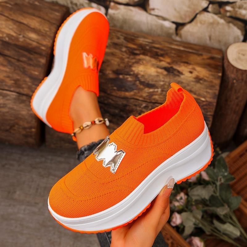 Large size spring and autumn new thick-soled flying-woven casual shoes women's fashion versatile casual shoes