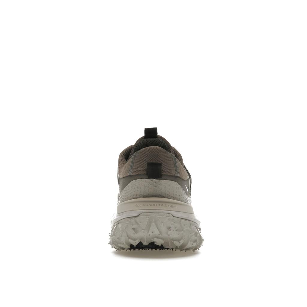 Nike ACG Mountain Fly 2 Low Iron Ore Unisex Sneakers Grey Light-Iron-Ore Black DV7903-003