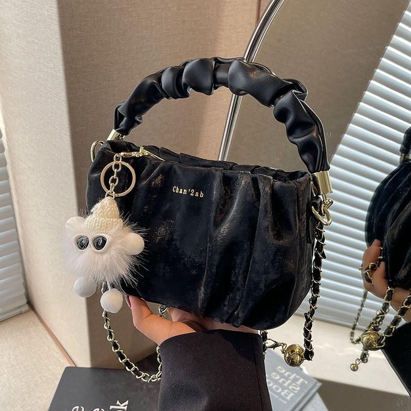 Stylish Small Crossbody Bag For Women With Trendy Chain Detail And Soft Fabric In Black Beige Pink Or Gray