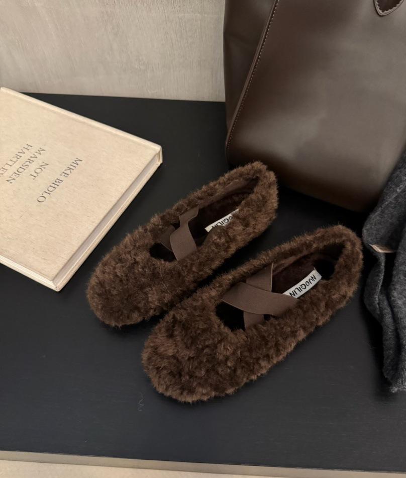 

Корейская версия 2,5 см бархатная шерсть Мэри Джейн маленькие туфли-лодочки балетные пушистые туфли теплые на плоской подошве зимние женские туфли 39 темно-коричневого