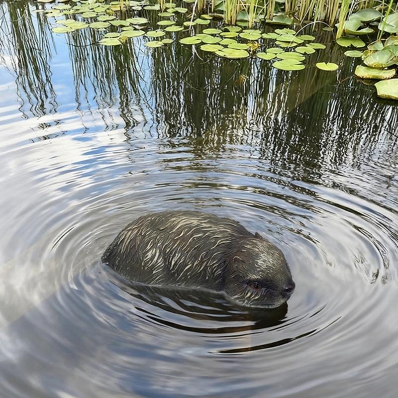 Floating Resins Beavers Decoration Handcrafted Resins Beavers Statues For Garden Pond Pool Outdoor Ornament