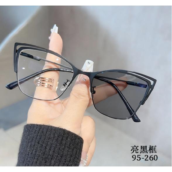 Blue Light Blocking Cat-Eye Glasses Frame for Women, European and American Cat-Eye Eyeglass Frame, Stainless Steel Myopia Glasses Butterfly Frame