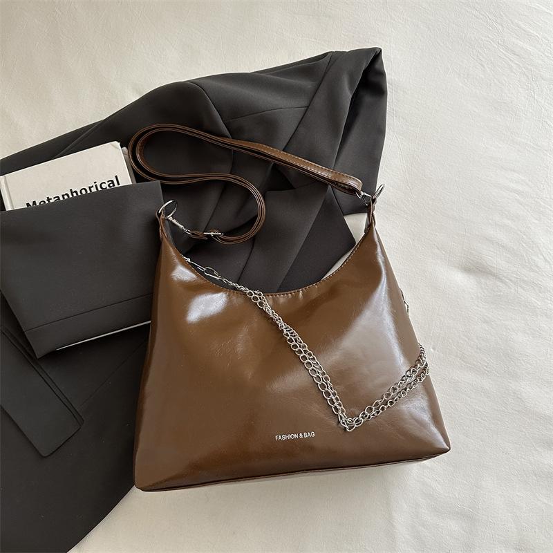 Chain Fashion High-end Underarm Bag with Zipper, Single Shoulder, Pleated Side Crossbody Bag