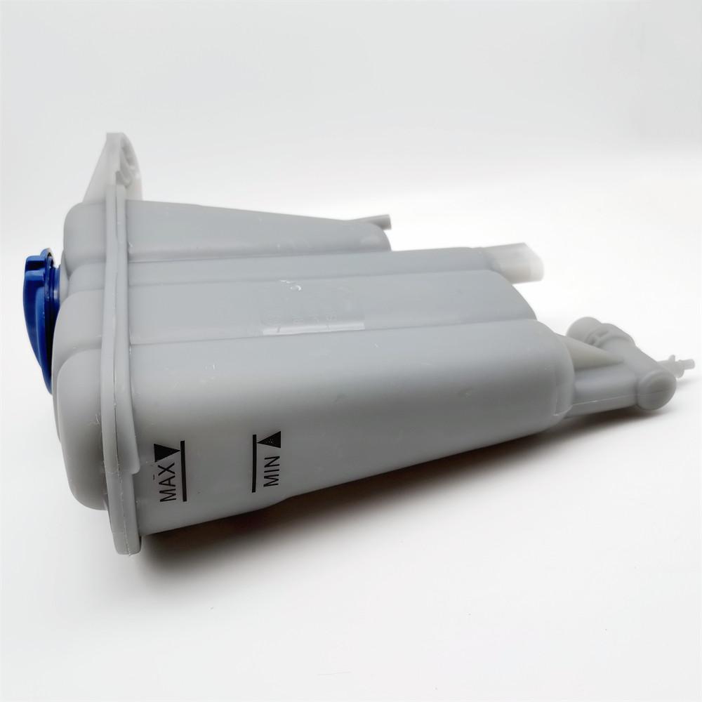 Engine Radiator Coolant Overflow Recovery Reservoir Bottle Expansion Tank With Lid For A4 A5 Q5 S5 S4 8K0121403Q