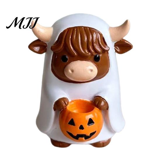 Holiday Party Table Centerpieces Highland Cow Ghost Figurine with Pumpkin Candy Bowl, Cute Halloween Resin Bowl Tabletop Decor for Farmhouse