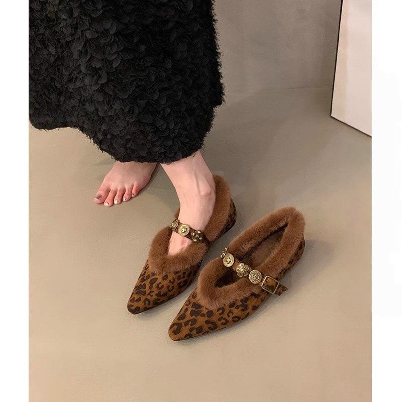 Sapatos de cabelo pontudos usam novos sapatos Mary Jane de estampa de leopardo com gorro de veludo sapatos de algodão