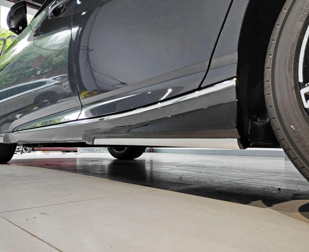 Compatible 2022 Honda Accord 10.5th Gen Aerodynamic Kit: Front Lip, Side Skirts, Rear Spoiler.