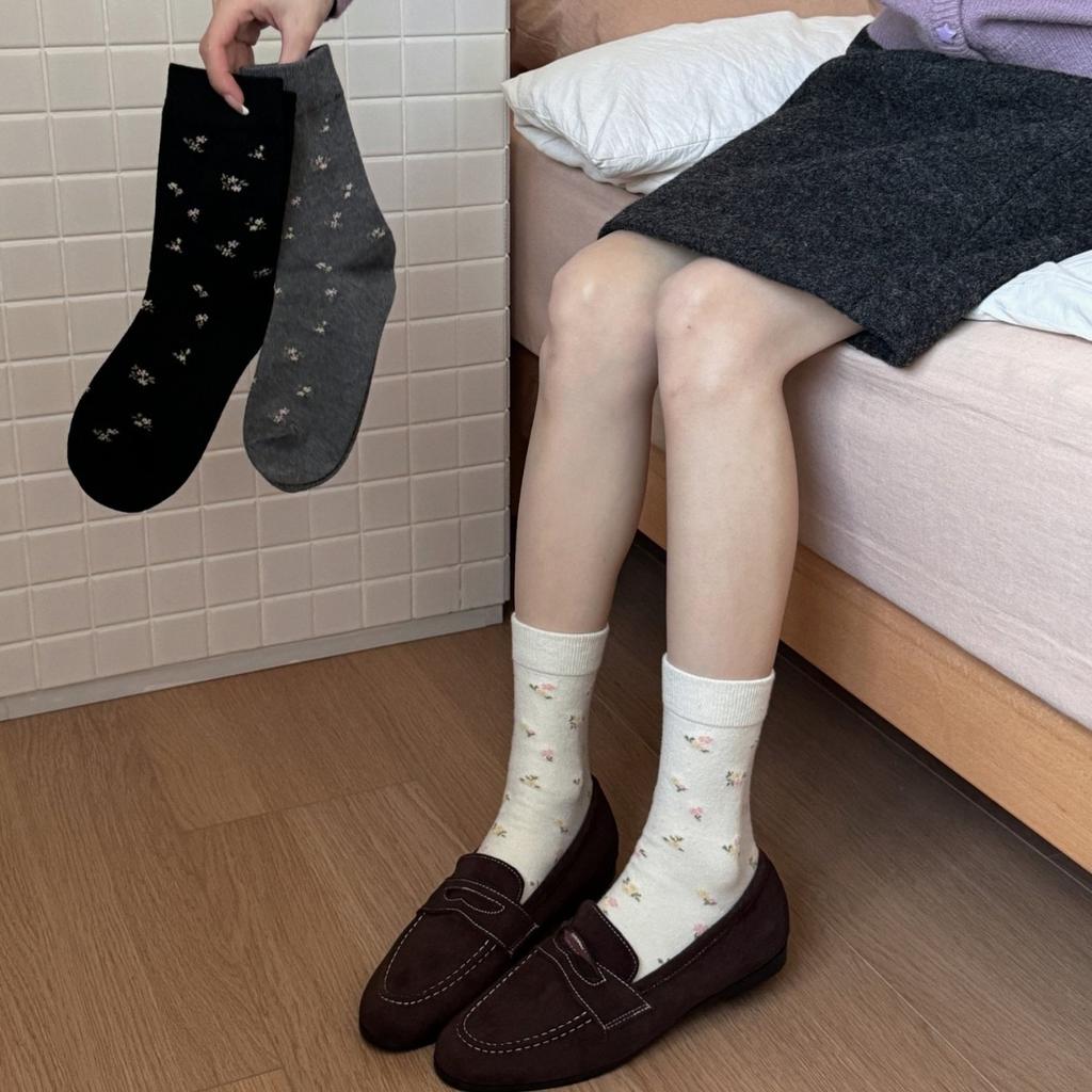 Retro Autumn and Winter Floral Socks, Warm Silk and Wool Socks, Versatile Mid-calf Boneless Socks