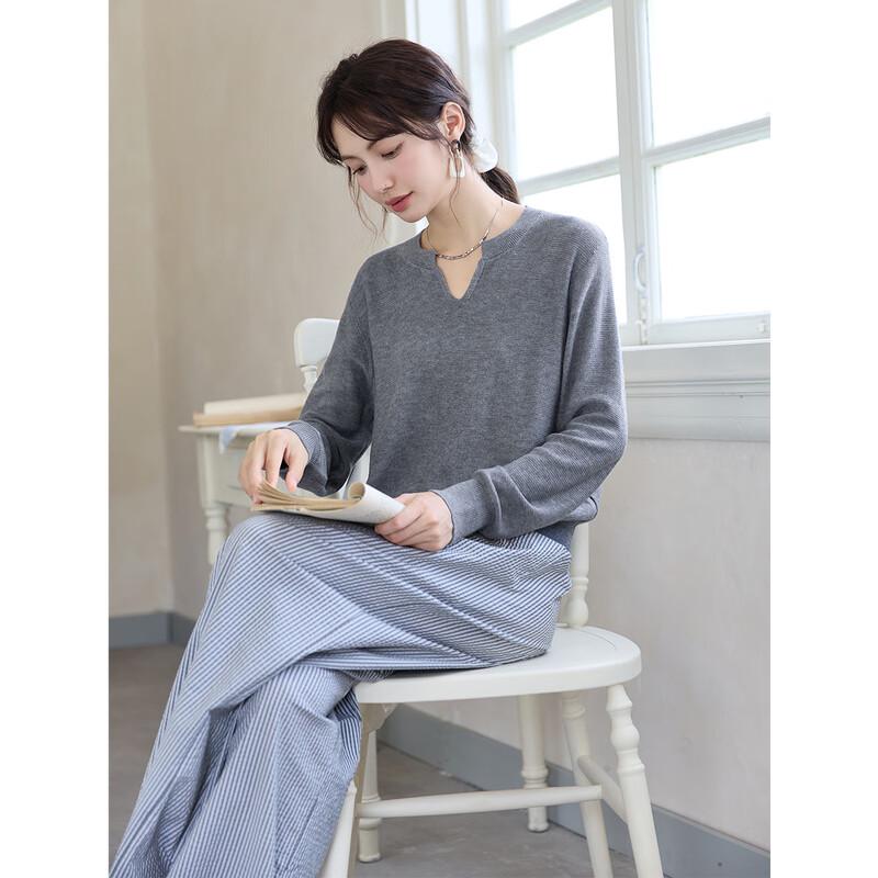 Mokana Women's MKNJD2742 Versatile Long Sleeve Knit Top