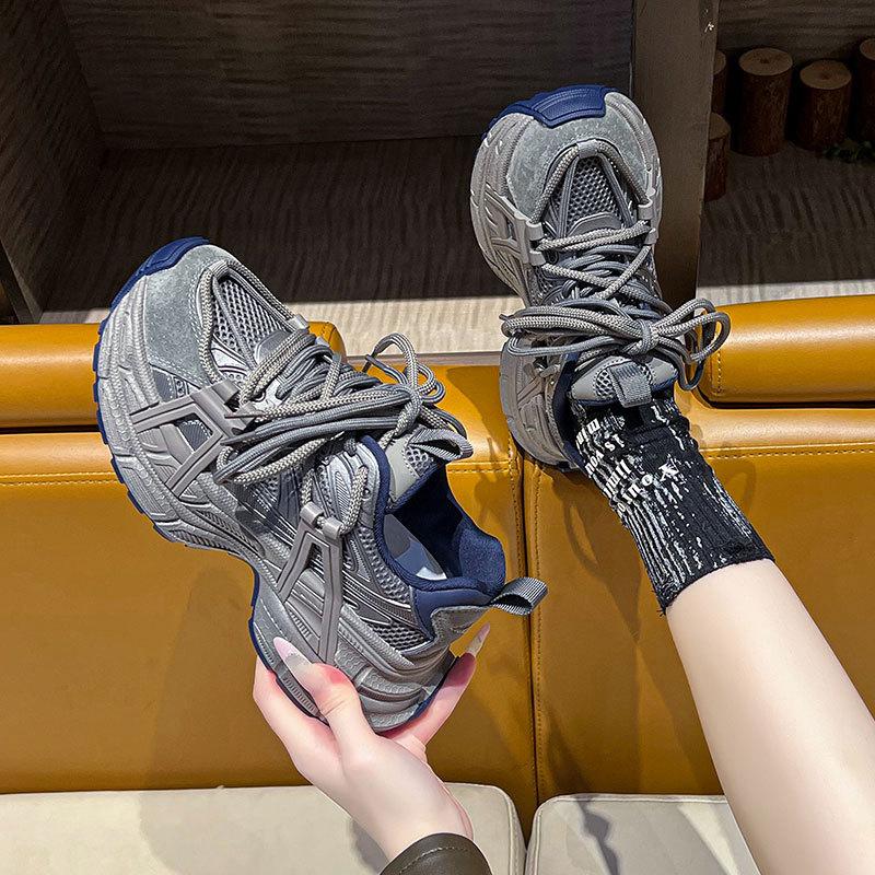 Internet Celebrity Explosion Hiking Shoes Casual Sports Shoes Women's New 2025 Spring and Autumn Thick-soled Gray Dad Shoes Women