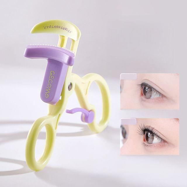 Jesireca - Plastic Color Block Eyelash Curler Purple & Green