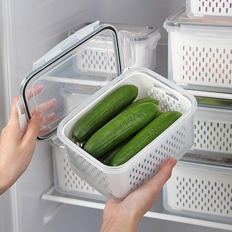 Three-piece Draining Food Storage Container Set