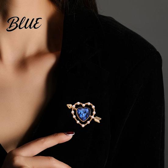 Strong Buckle Brooch Vintage Style Brooch Cupid Heart Arrow Shape