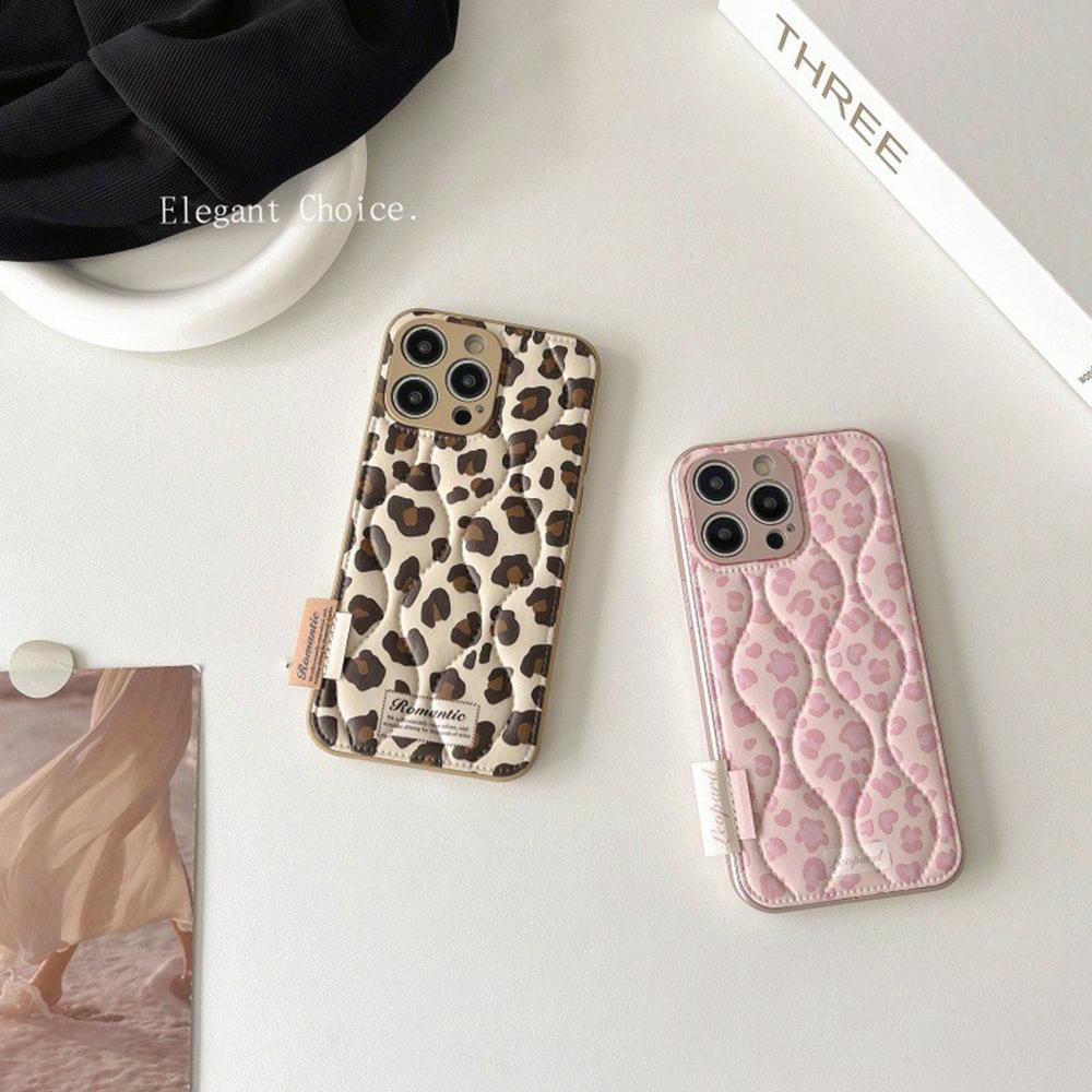 For iPhone 16 Pro Max Case Down Jacket Leopard Print Acrylic Phone Back Cover
