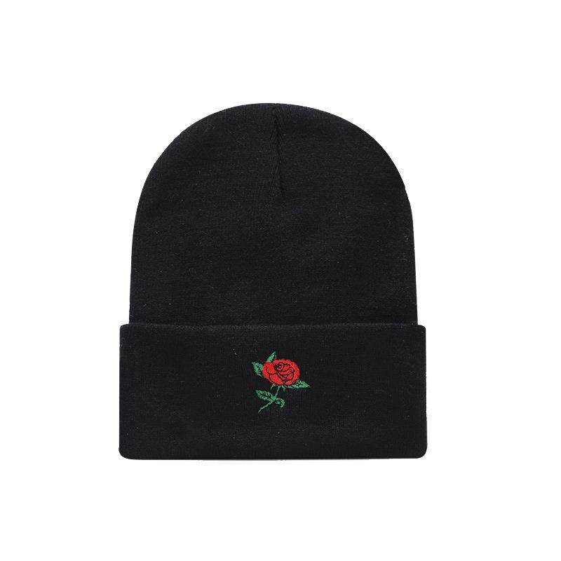 New embroidered knitted hats for men and women street fashion casual stacking hats hot cold hats