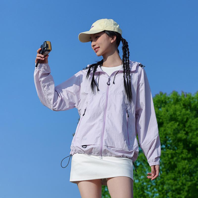 Ice-Feeling UPF 100+ Skin-Friendly Sun Protection Clothing for Men & Women - Breathable, UV-Resistant, Perfect for Outdoor Fishing.