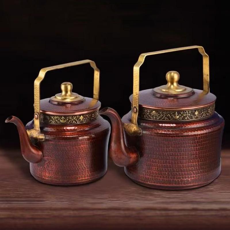 Tibetan-Style Eight Auspicious Copper Hand-Hammered Water Kettle Thickened Handle Home Use Water Offering Kettle Butter Tea Pot