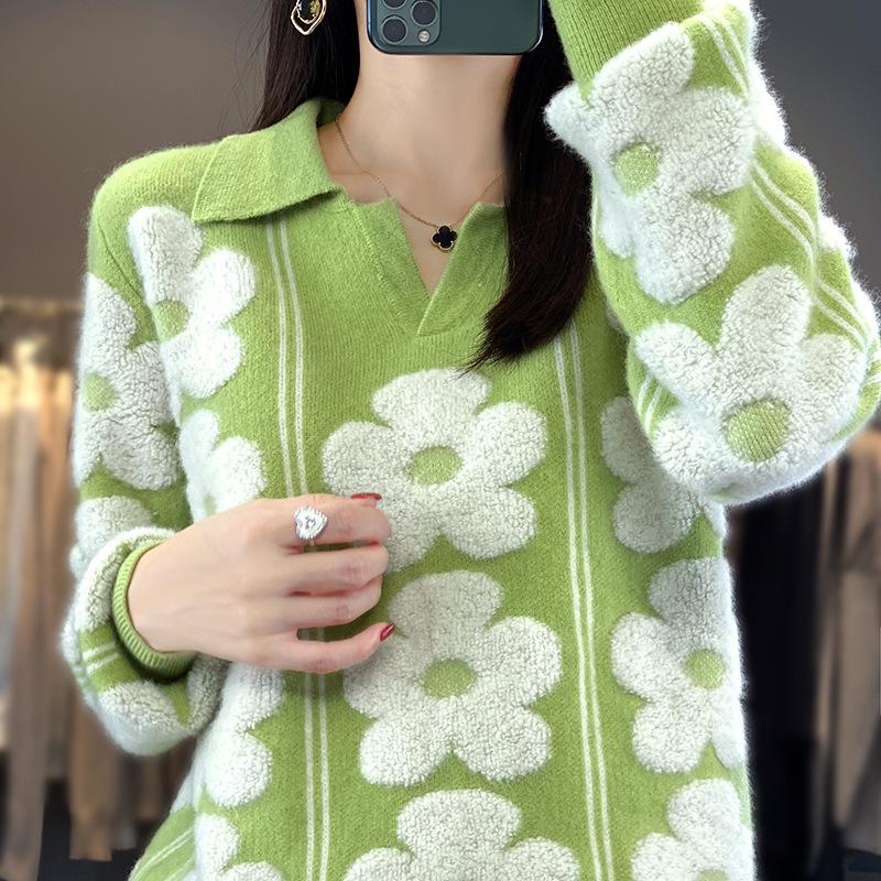 Lapel Contrasting Thickened Cardigan for Women In Autumn and Winter New Style Flower Jacquard Wool Sweater Fashionable and Versatile Base Shirt