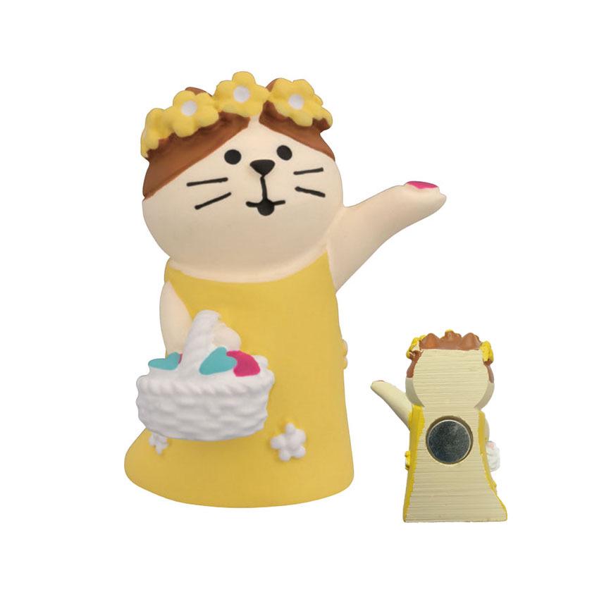 Japanese Cat Magnet: Cute Resin Sticker & Message Clip Toy for Refrigerator Decor