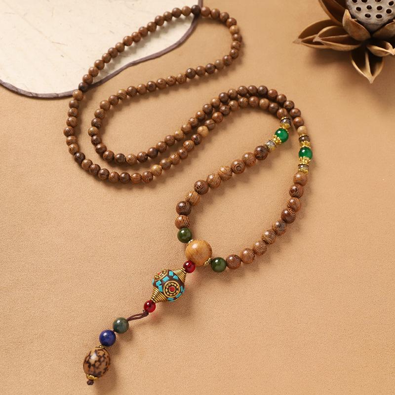 Nepalesiskt halsband retro litterärt träpärlat långt exotiskt tröjkedja damaccessoarer