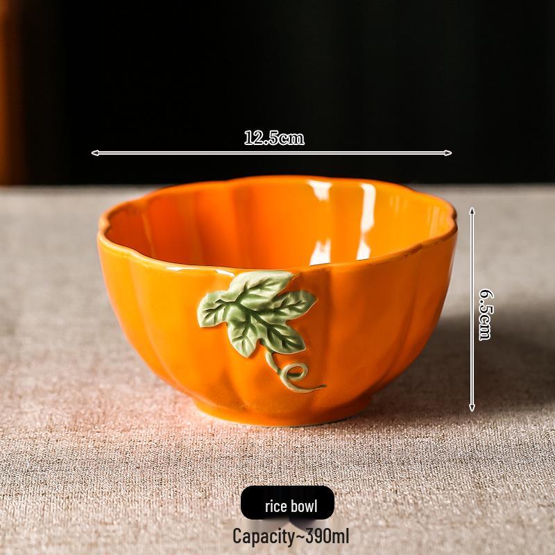 Set de Veselă Ceramică în Formă de Dovleac: Farfurii, Boluri și Recipiente Creative pentru Servire cu Design de Înaltă Valoare.