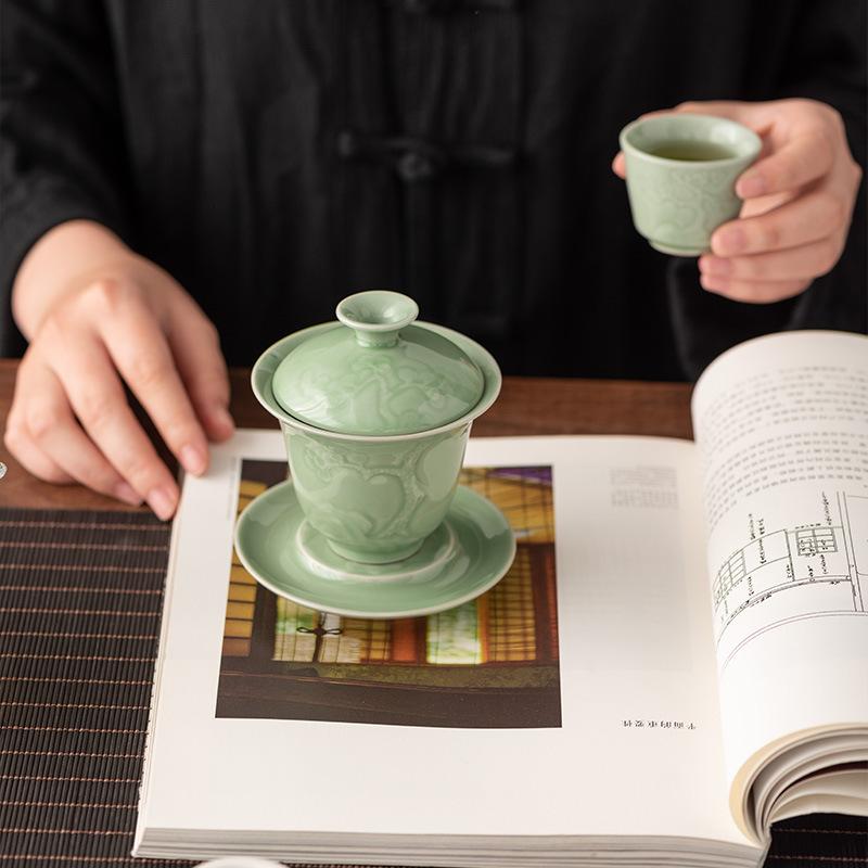 Celadon Yunsong Sancai Gaiwan Kung Fu Tea Set Handmade Embossed Household Ceramic Tea Cup Tea Bowl Boutique