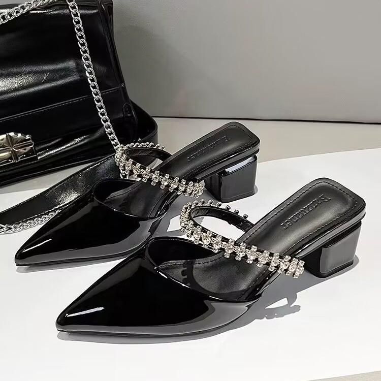 Fashion French High-end Half-slipper 2025 New Style, Fashionable and Elegant, Pointed-toe Rhinestone Flip-flops for Outdoor Wear