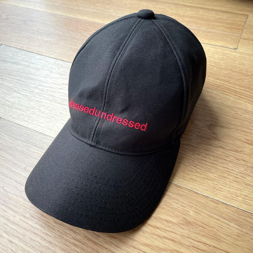 Used dressedundressed cap CA4LA black