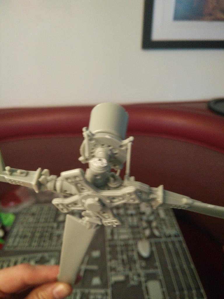 Academy DAP Black Hawk AM12115 Plastic Model 1/35 AH-60L