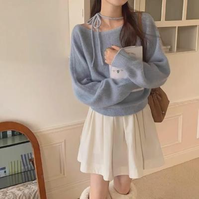 Womens' Cashmere Sweater, Autumn/Winter Korean Style, Fashionable Round Neck with Lace-Up Design, Soft & Cozy Knit.