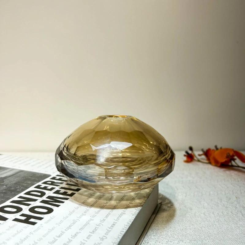 

Modern Light Luxury Style Vase High-end Amber Crystal Glass Small Diameter Vase Model Room Dressing Table Flower Arrangement