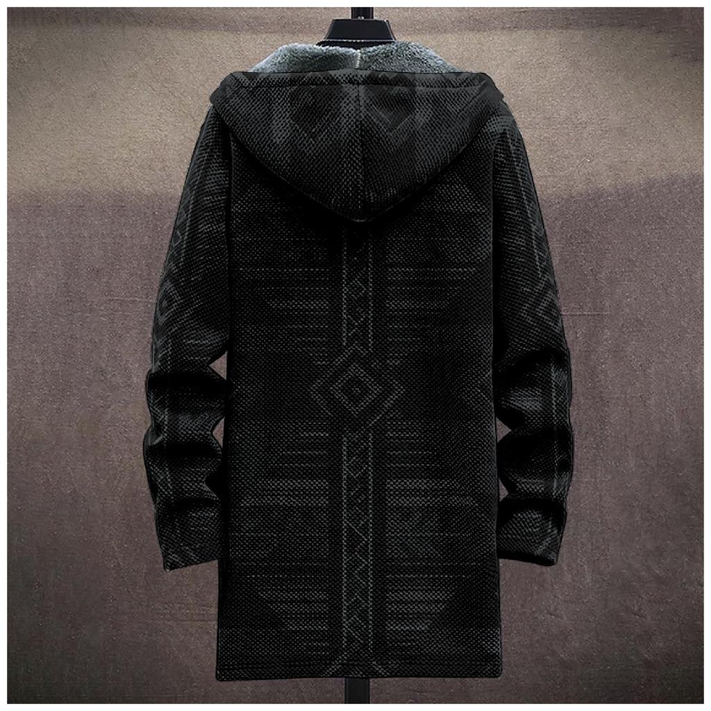 Dicke Herrenjacke mit Reißverschluss und eingesetzten Taschen in der Baumwolljacke